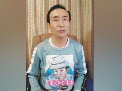当网友还在感慨前任已经欢天喜地嫁人而释小龙还形单影只时，9月13日 林志颖释小龙24年后再度同框 网友：不老男神！
